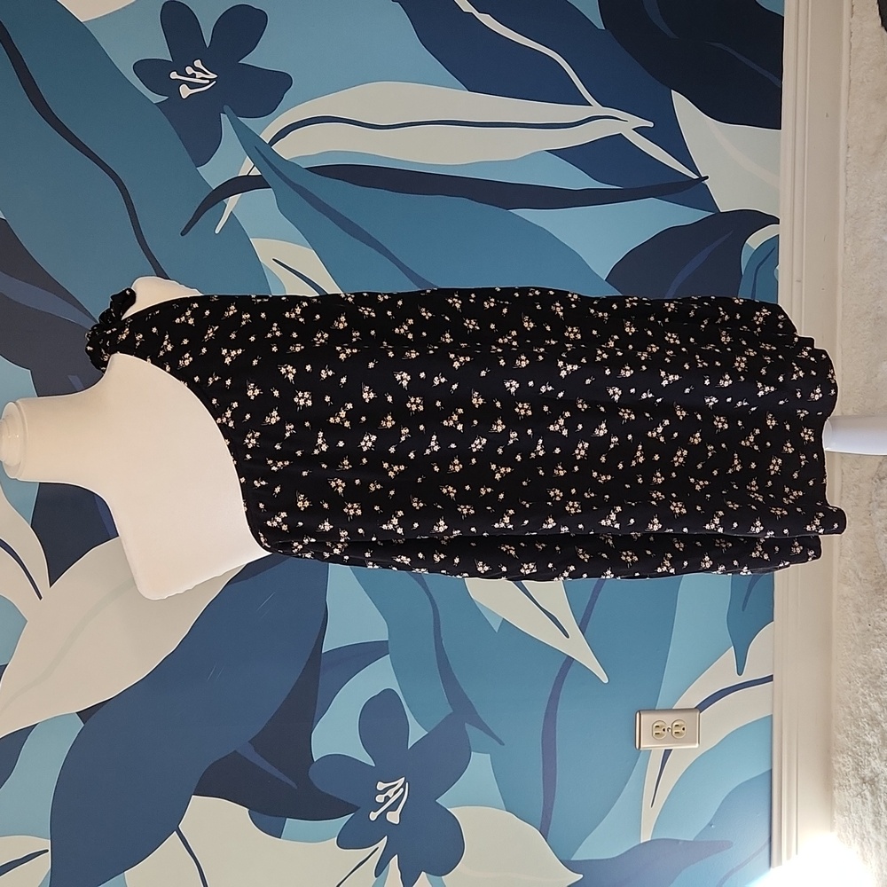 AMERICAN EAGLE OUTFITTERS Casual Floral Dress